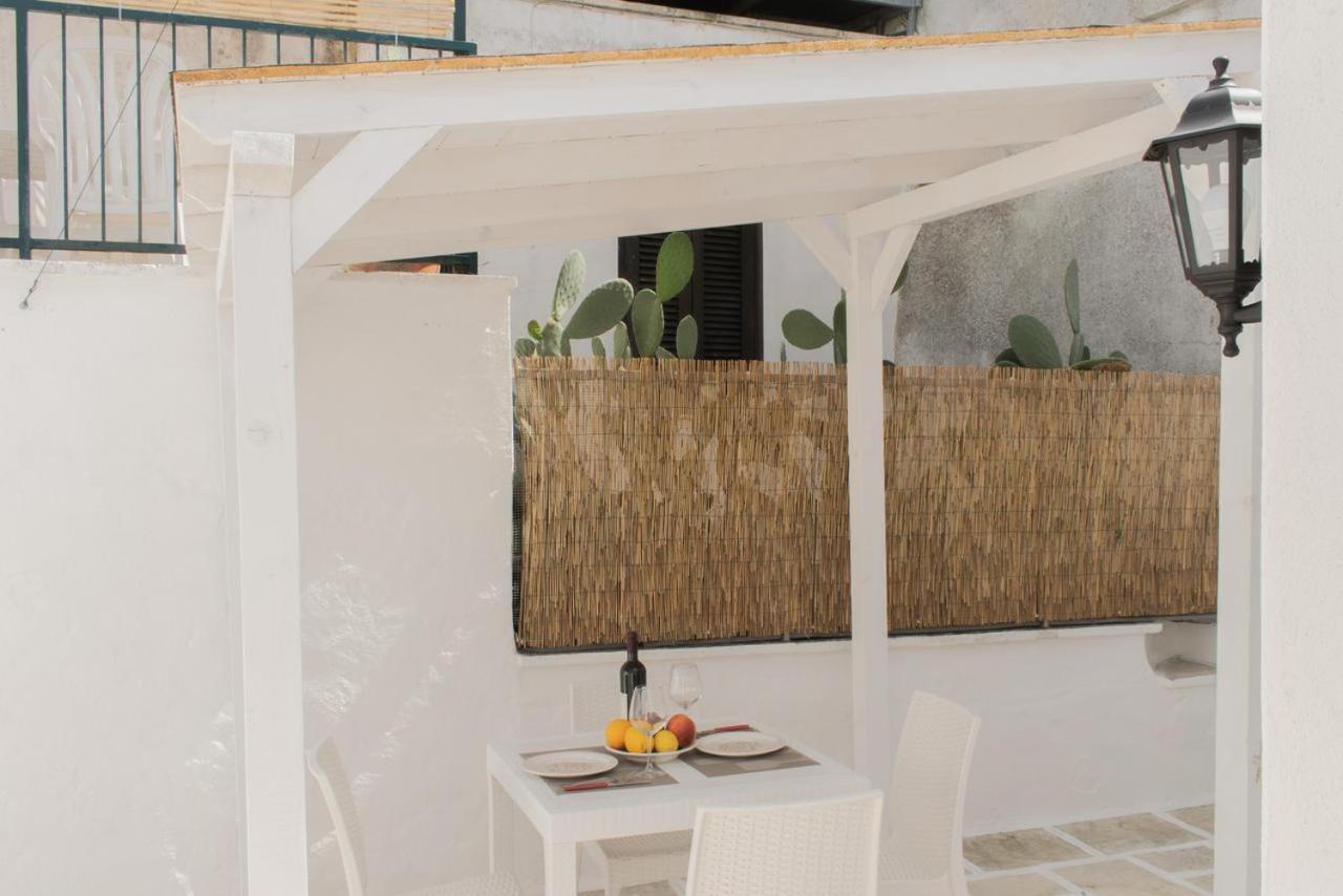 Amari'S Home Ostuni Exterior photo